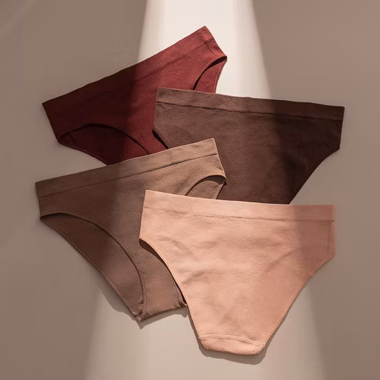 Herren-Slip aus einfarbigem Baumwollrippstoff